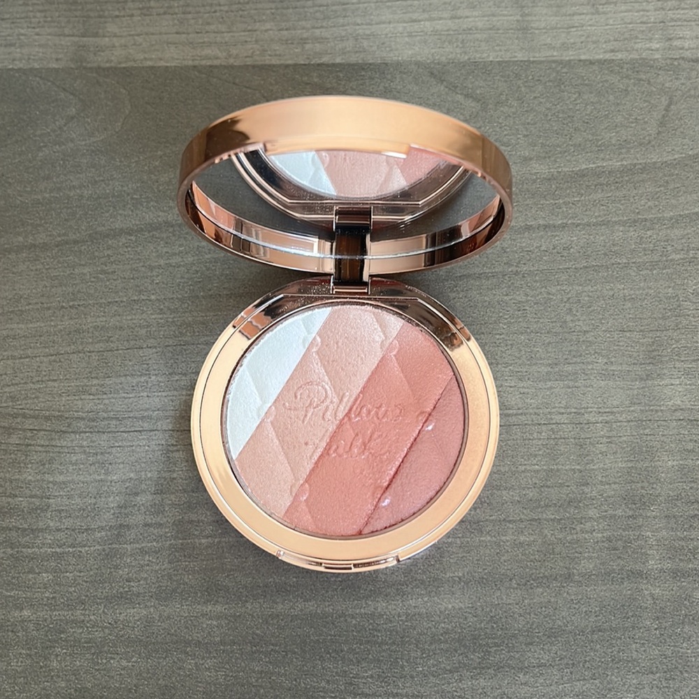 CHARLOTTE TILBURY PILLOW TALK MULTI-GLOW HIGHLIGHTER